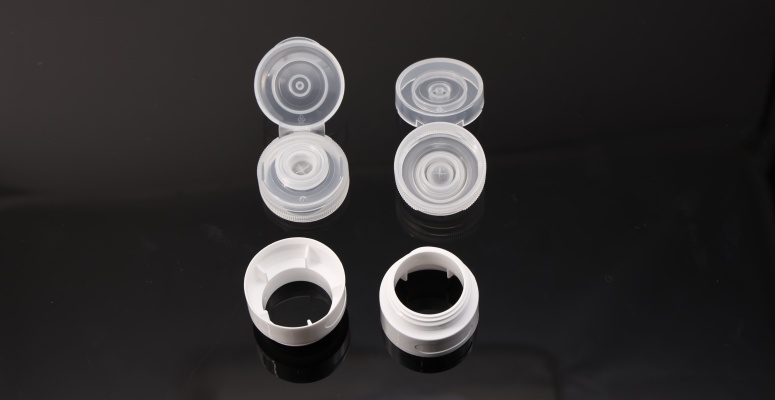 32-400 Squeeze Travel Bottle Cap