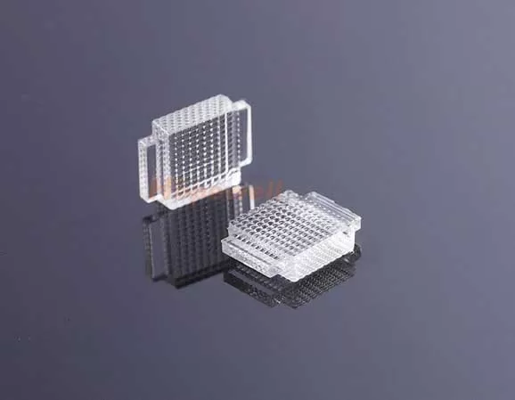 Silicon optical lenses