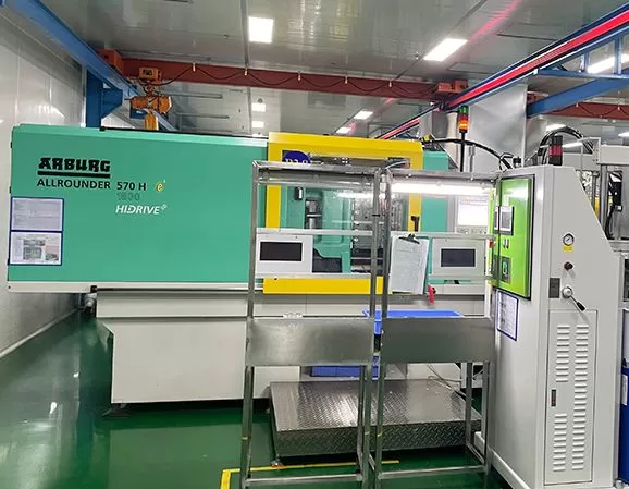 How to Choose a Reliable Silicone Lens Supplier: Materials, Equipment & Quality Guide