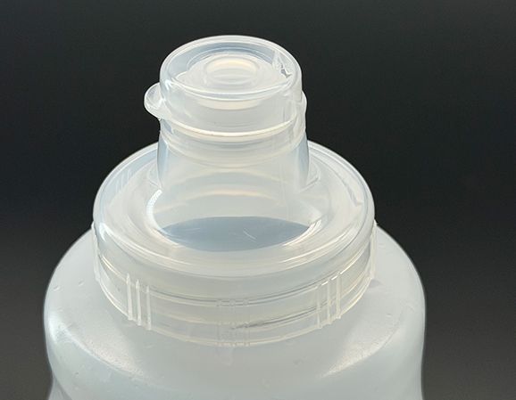 38-400 Spout Cap with Silicone Valve