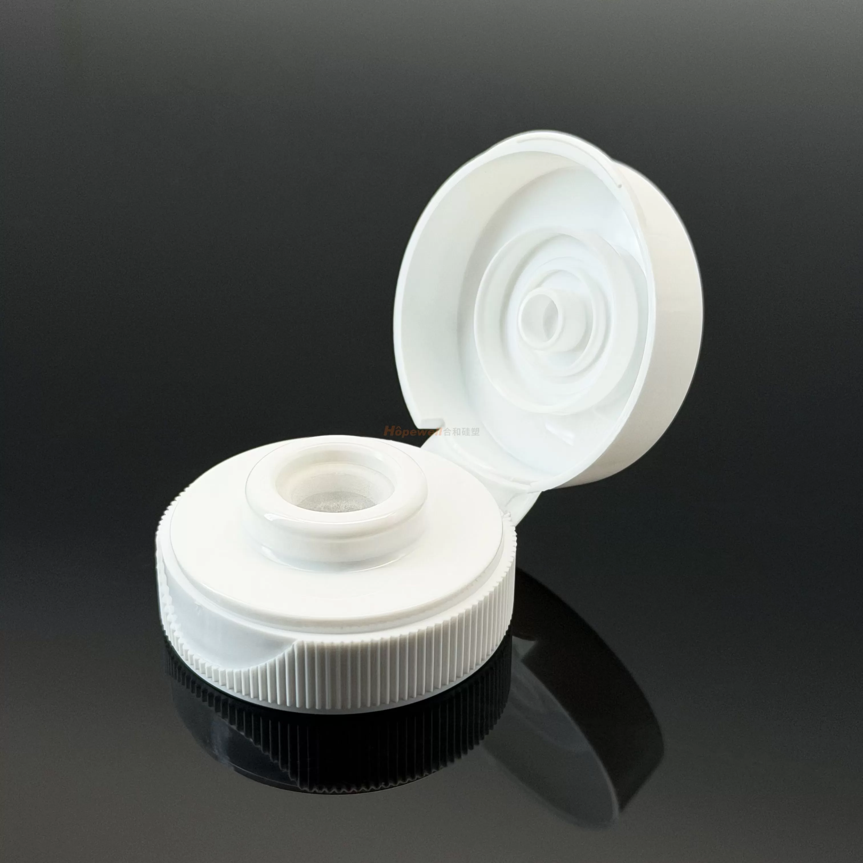 sauce dispensing cap